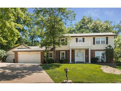 9 Forrester Dr, Ballwin, MO 63011 photo 1