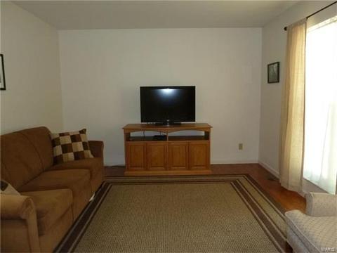 949 Oakfield Dr, Ballwin, MO 63021 photo 10