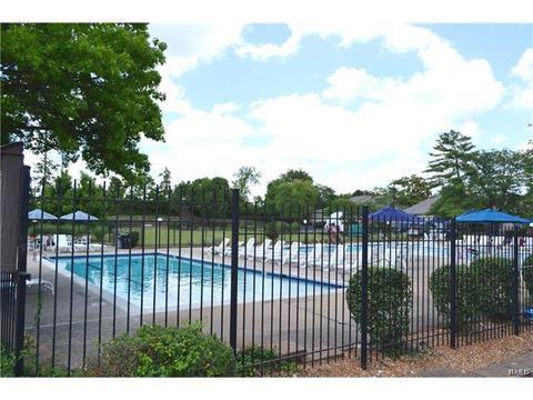 705 Lofty Point Dr #D, Ballwin, MO 63021 photo 24