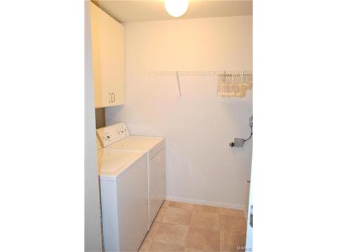 705 Lofty Point Dr #D, Ballwin, MO 63021 photo 21