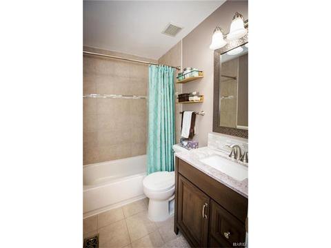 809 Catania Dr, Ballwin, MO 63021 photo 13