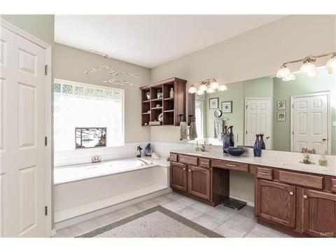 503 Summer Oak Cir, Ellisville, MO 63021 photo 33