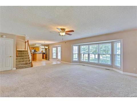 1942 Hedge Dr, O'fallon, MO 63366 photo 11