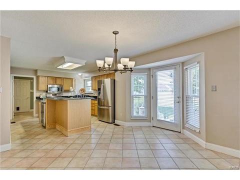 1942 Hedge Dr, O'fallon, MO 63366 photo 15