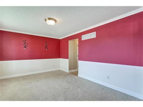 1942 Hedge Dr, O'fallon, MO 63366 photo 8
