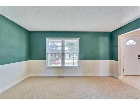 1942 Hedge Dr, O'fallon, MO 63366 photo 10