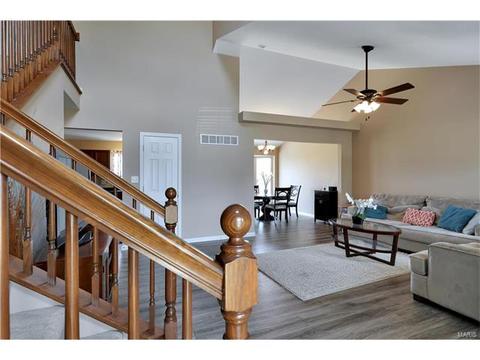 969 Tilestone Dr, O'fallon, MO 63366 photo 3