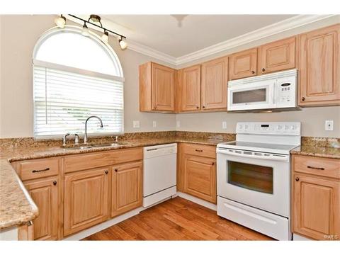 371 Falcon Hill Dr, O'fallon, MO 63368 photo 9