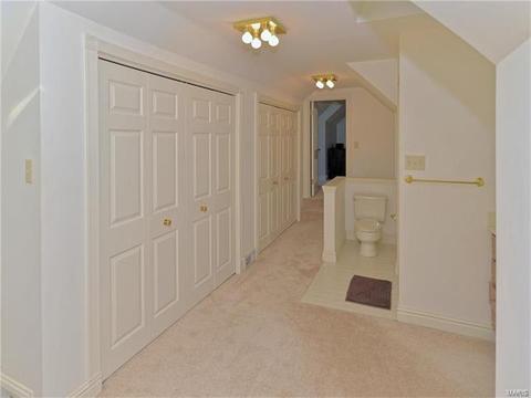 2 The Orchards Ln, Saint Louis, MO 63132 photo 26