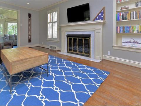 2 The Orchards Ln, Saint Louis, MO 63132 photo 6