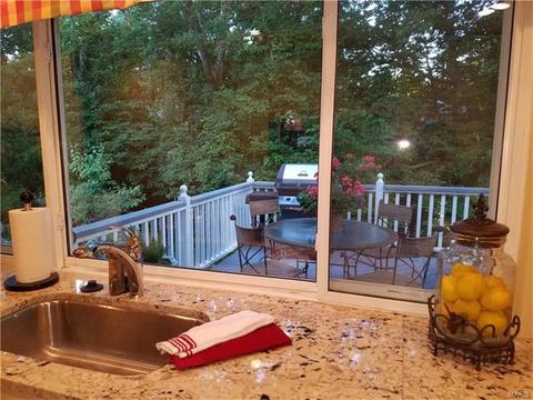 457 Maymont Dr, Ballwin, MO 63011 photo 24