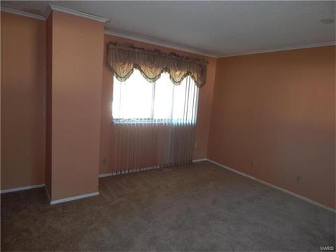 124 Carmel Woods, Ellisville, MO 63021 photo 9