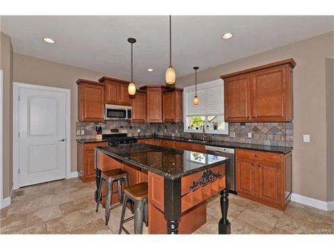 710 Cooper Way Dr, O'fallon, MO 63368 photo 4