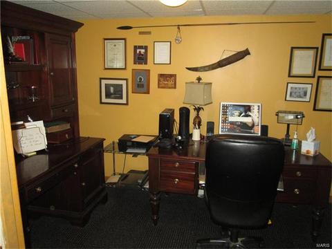 5401 Danforth Dr, Saint Louis, MO 63129 photo 15