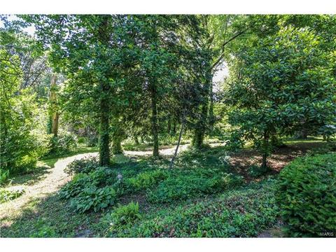 10241 Capitol Dr, Saint Louis, MO 63136 photo 19