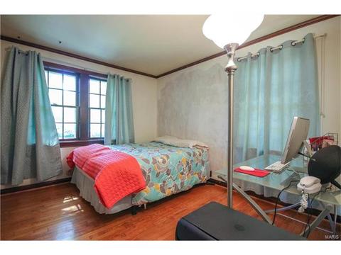 10241 Capitol Dr, Saint Louis, MO 63136 photo 17