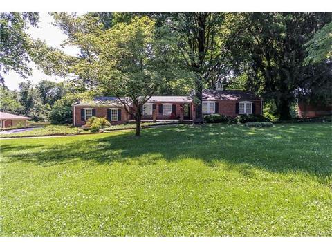 10241 Capitol Dr, Saint Louis, MO 63136 photo 2