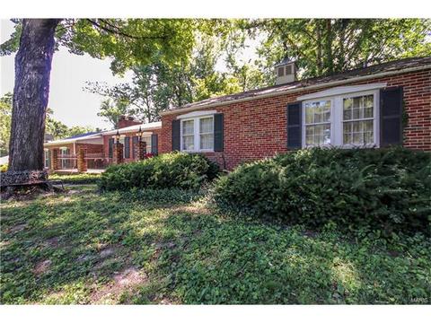 10241 Capitol Dr, Saint Louis, MO 63136 photo 3