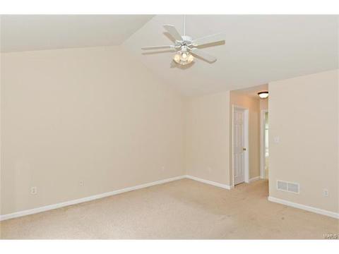 657 Covered Bridge Ln, O'fallon, MO 63368 photo 16