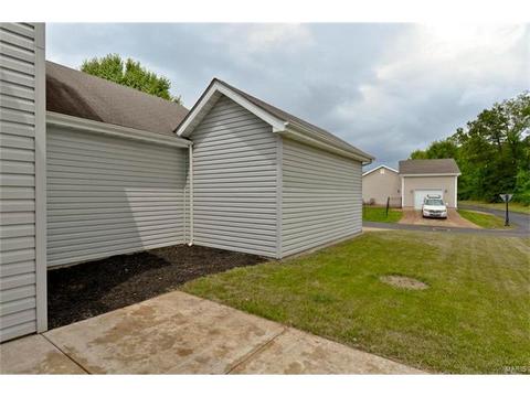 657 Covered Bridge Ln, O'fallon, MO 63368 photo 28