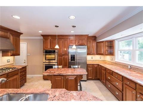 403 Briarwyck, Ballwin, MO 63011 photo 6