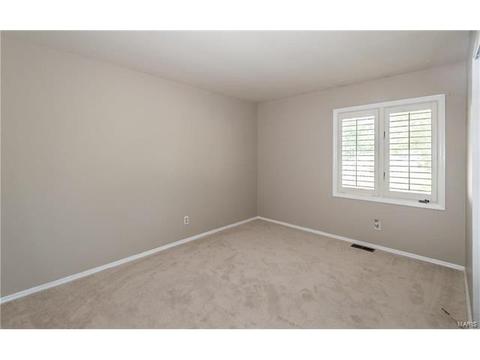 403 Briarwyck, Ballwin, MO 63011 photo 14