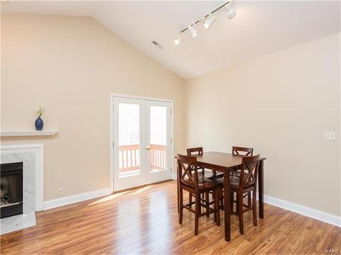 1524 Whispering Crk #D, Ballwin, MO 63021 photo 7