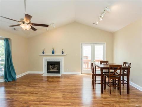 1524 Whispering Crk #D, Ballwin, MO 63021 photo 4