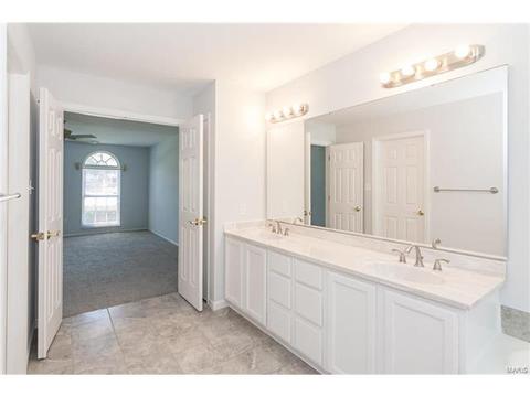 1200 Old Stone Dr, O'fallon, MO 63368 photo 25