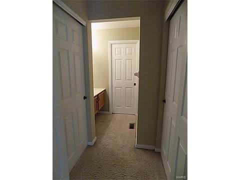 1872 Ridgeview Circle Dr, Ballwin, MO 63021 photo 13