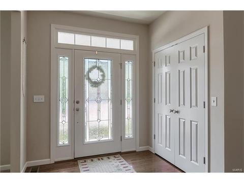 933 Summit Oaks, Eureka, MO 63025 photo 2
