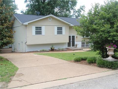 304 Clara St, Eureka, MO 63025 photo 2