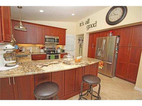345 Greenbriar, Ballwin, MO 63011 photo 10