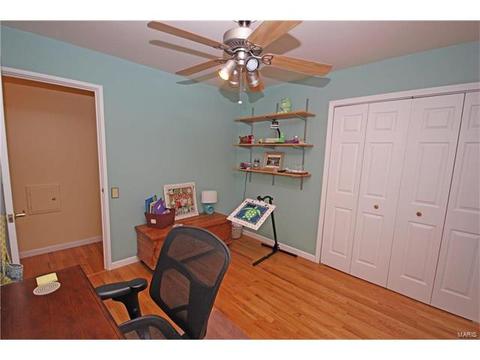 345 Greenbriar, Ballwin, MO 63011 photo 28
