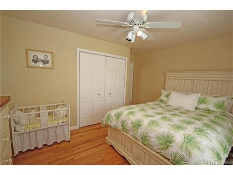 345 Greenbriar, Ballwin, MO 63011 photo 25