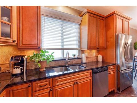 1143 Richland Meadows Dr, Ballwin, MO 63021 photo 9