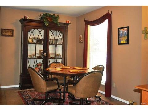 264 Aspen Village Dr, Ballwin, MO 63021 photo 5