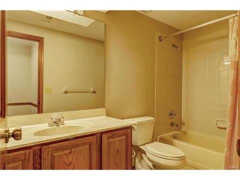 844 Woodside Trails Dr, Ballwin, MO 63021 photo 32
