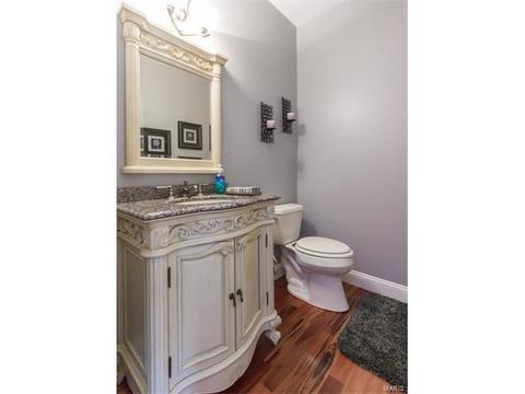 10 Timber Ridge Estates Ct, Ballwin, MO 63011 photo 10