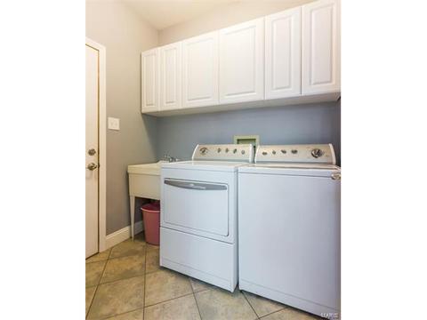 10 Timber Ridge Estates Ct, Ballwin, MO 63011 photo 32