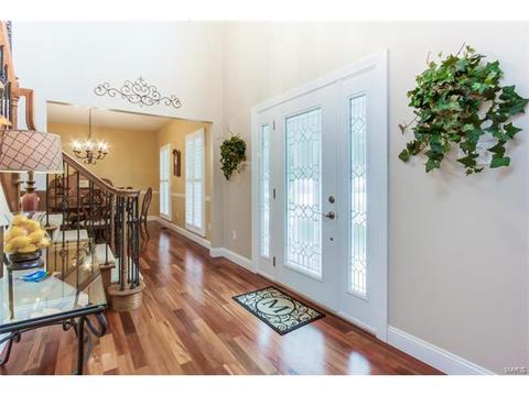 10 Timber Ridge Estates Ct, Ballwin, MO 63011 photo 5