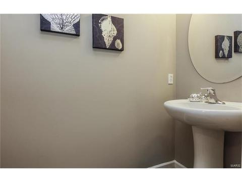 5503 Wavecrest Cir, Saint Charles, MO 63304 photo 3