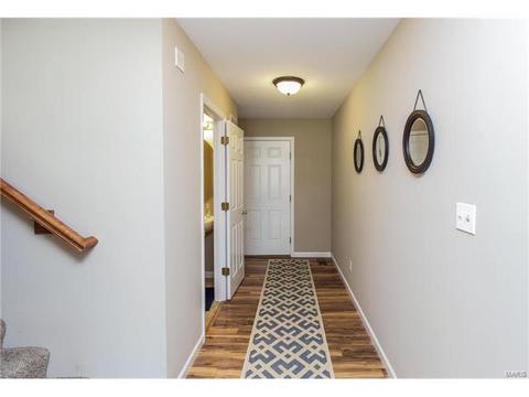 5503 Wavecrest Cir, Saint Charles, MO 63304 photo 2