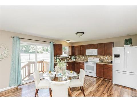 5503 Wavecrest Cir, Saint Charles, MO 63304 photo 6