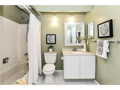 1006 Pocono Trl, Ballwin, MO 63021 photo 13
