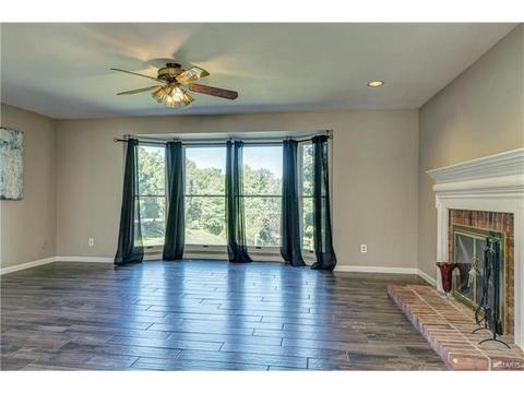 389 Dietrich Rd, Ballwin, MO 63021 photo 11