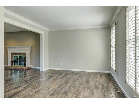 389 Dietrich Rd, Ballwin, MO 63021 photo 8