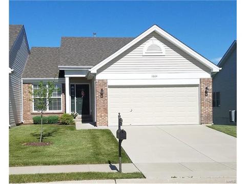 1604 Platinum Ct, O'fallon, MO 63366 photo 1