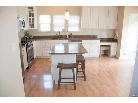 158 Valleybrook Dr, O'fallon, MO 63368 photo 9
