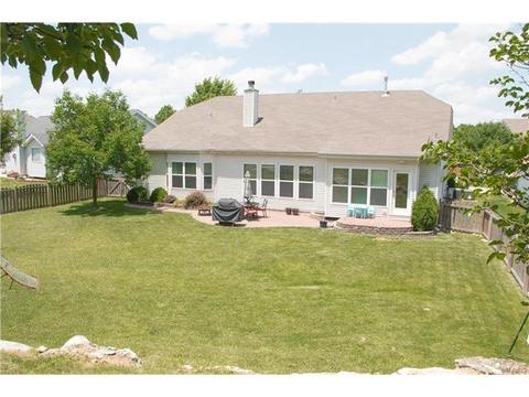158 Valleybrook Dr, O'fallon, MO 63368 photo 34